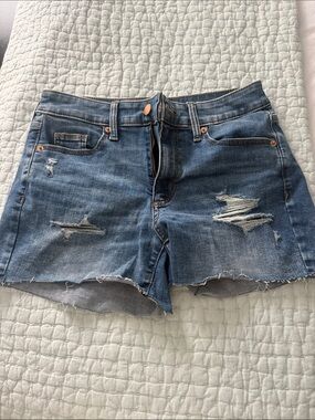 Universal Thread Distressed Blue Denim Jean Shorts
